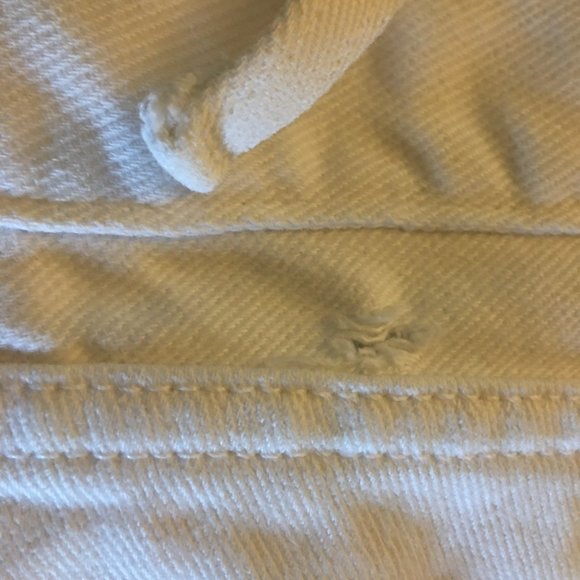 Gap Capri Button Front Denim White with Blue Embordered Cuffs size 16 - Picture 7 of 8